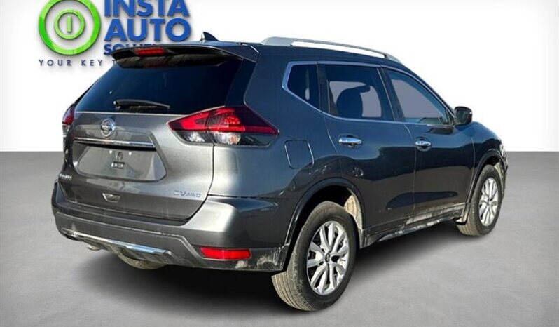 
								2019 Nissan Rogue SV full									