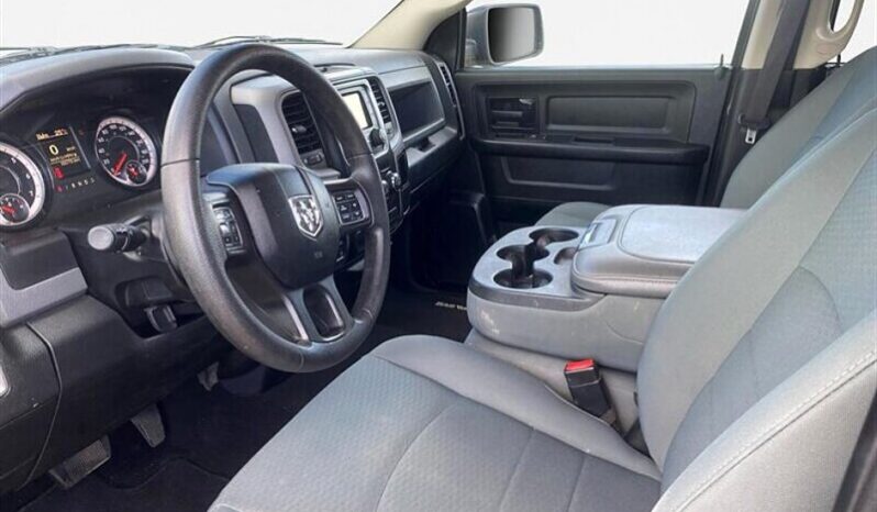 
								2017 RAM 1500 Express full									