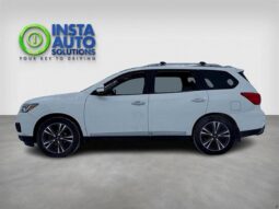 
										2017 Nissan Pathfinder Platinum full									