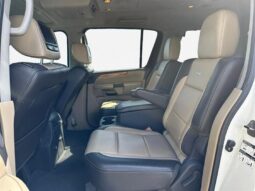 
										2013 Nissan Armada Platinum full									