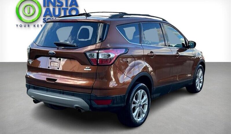 
								2017 Ford Escape SE full									