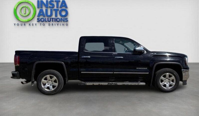 
								2018 GMC Sierra 1500 SLT full									
