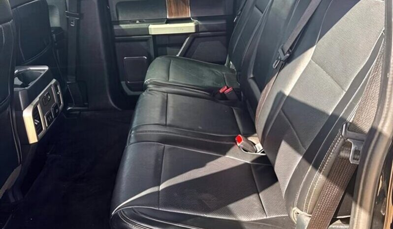 
								2017 Ford F-150 Lariat full									