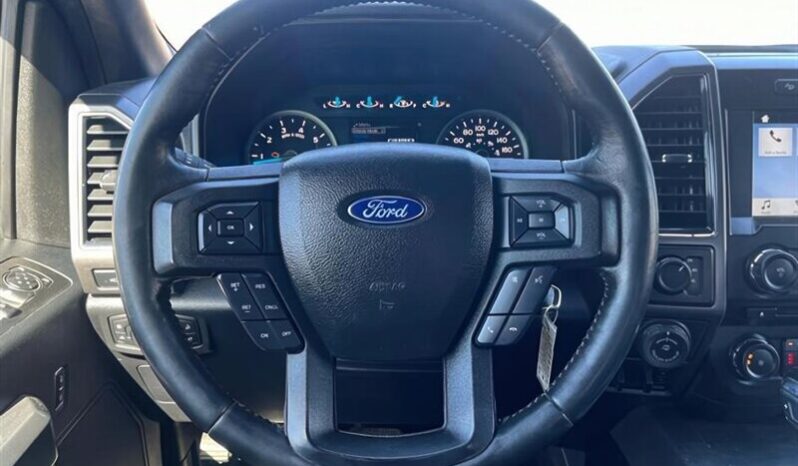 
								2017 Ford F-150 XLT FX4 Sport full									