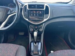 
										2018 Chevrolet Sonic LT full									