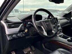 
										2020 GMC Yukon XL SLT full									