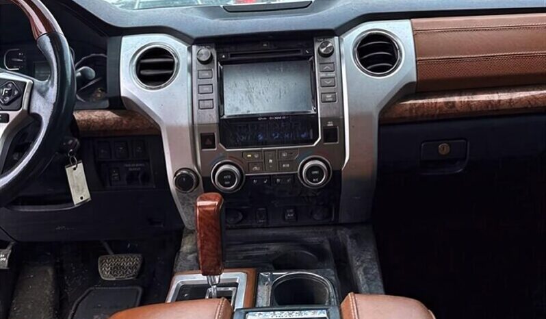 
								2019 Toyota Tundra 1794 Edition full									