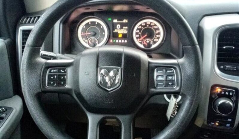 
								2017 RAM 1500 Express full									