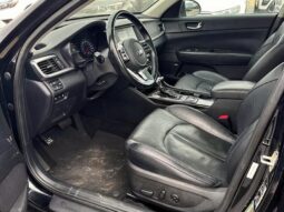
										2019 Kia Optima EX full									