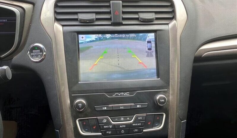 
								2019 Ford Fusion SE full									