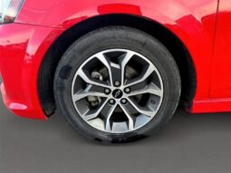 
										2018 Chevrolet Sonic LT full									