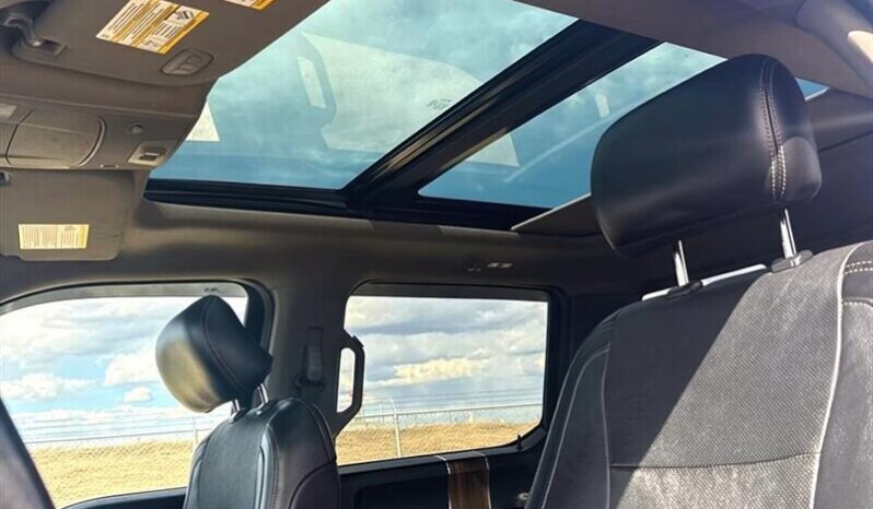 
								2017 Ford F-150 Lariat full									
