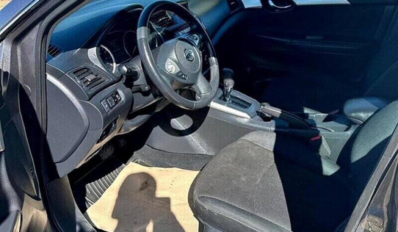 
								2019 Nissan Sentra S full									