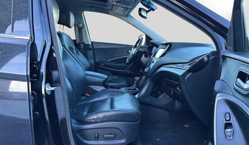 
								2018 Hyundai Santa Fe XL Luxury full									
