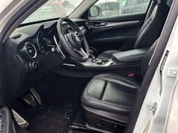 
										2018 Alfa Romeo Stelvio Sport full									