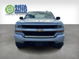 
										2018 Chevrolet Silverado 1500 Custom full									