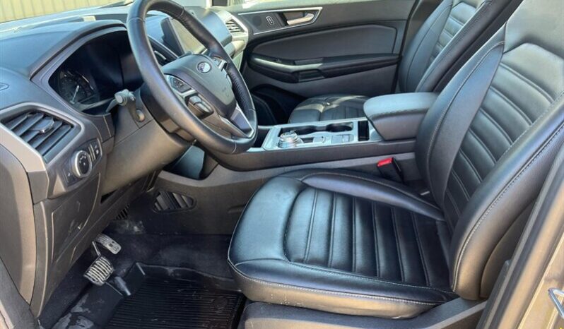 
								2023 Ford Edge SEL Leather Nav full									
