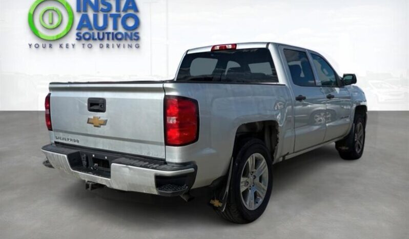 
								2018 Chevrolet Silverado 1500 Custom full									