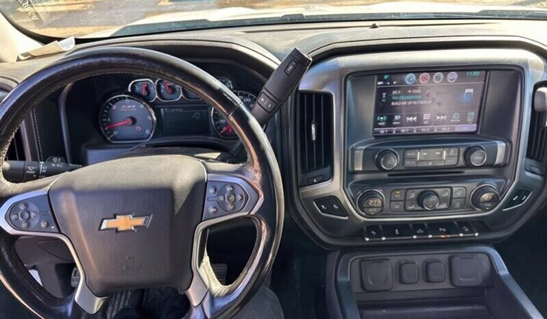 
								2018 Chevrolet Silverado 1500 LTZ Z71 full									