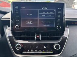 
										2020 Toyota Corolla LE full									