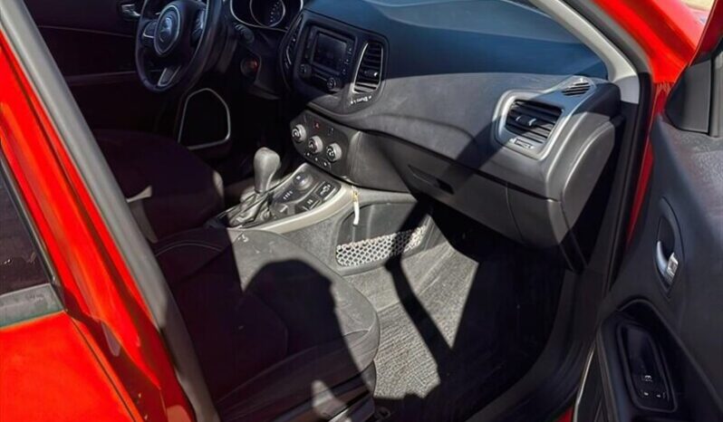 
								2018 Jeep Compass Sport full									