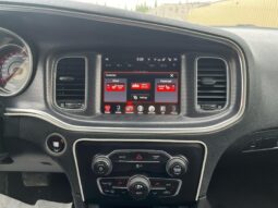 
										2017 Dodge Charger SXT full									