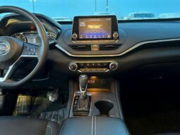
										2022 Nissan Altima 2.5 SE full									