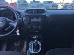 
										2019 Kia Soul LX full									