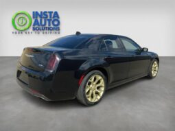 
										2018 Chrysler 300 Series S full									