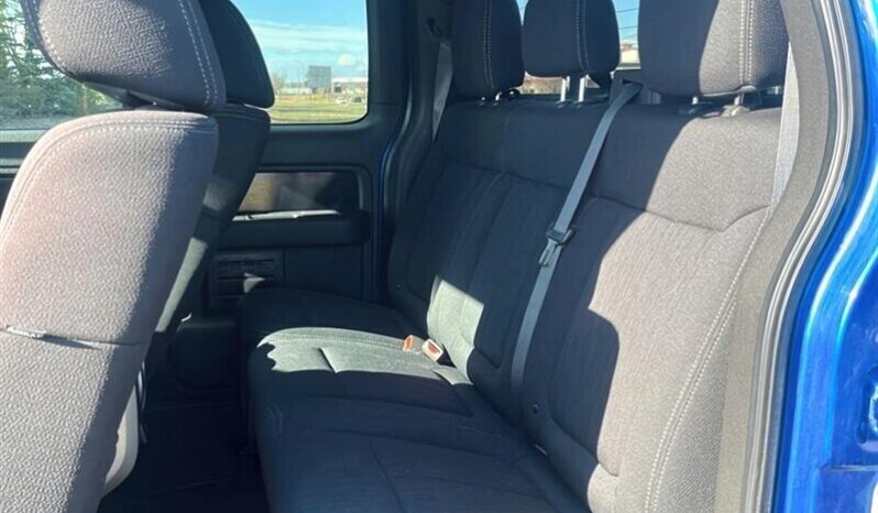 
								2011 Ford F-150 XLT FX4 full									