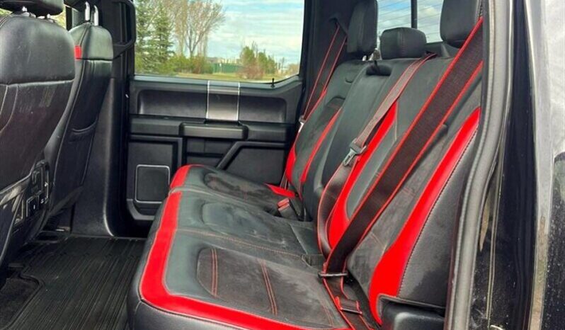 
								2017 Ford F-150 Lariat full									