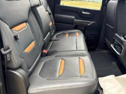 
										2023 GMC Sierra 2500 AT4 full									
