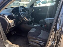 
										2016 Jeep Cherokee Sport Altitude full									