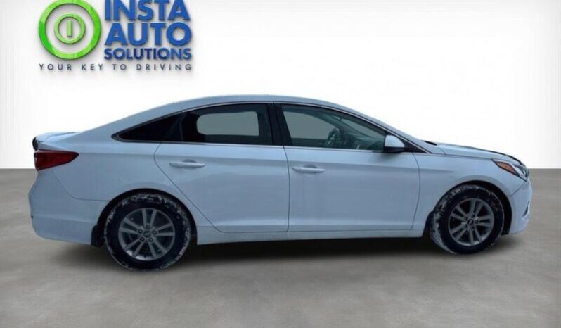 
								2016 Hyundai Sonata GL full									