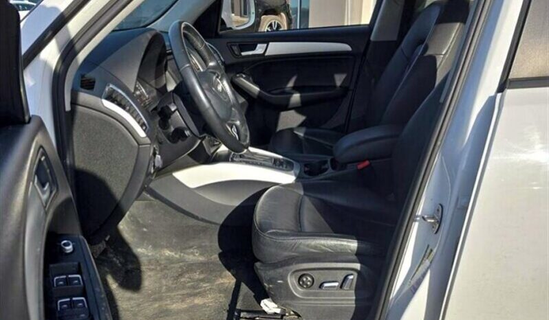 
								2017 Audi Q5 2.0T quattro Premium full									