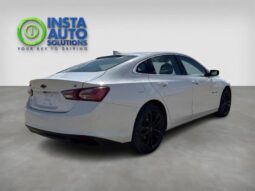 
										2022 Chevrolet Malibu LT full									