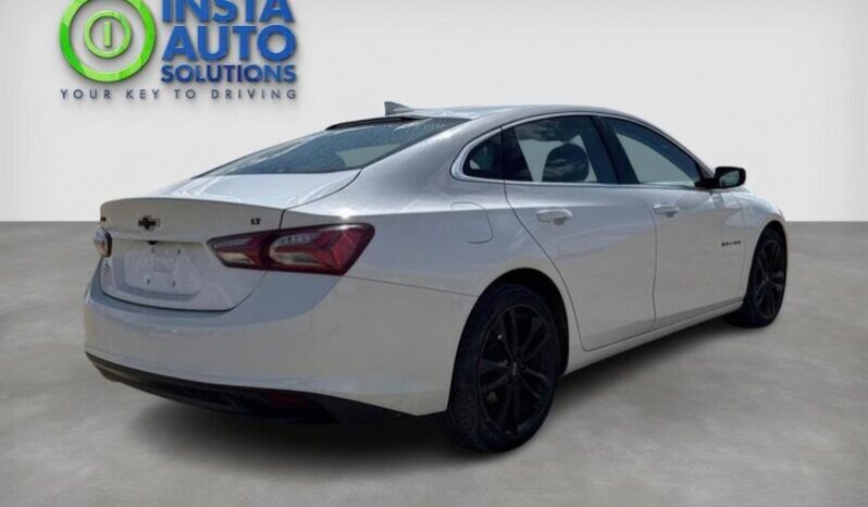 
								2022 Chevrolet Malibu LT full									