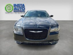 
										2018 Chrysler 300 Series S full									
