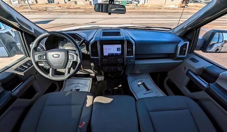 
								2020 Ford F-150 XLT full									