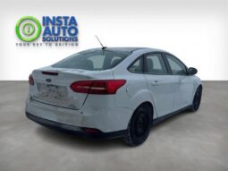 
										2016 Ford Focus SE full									