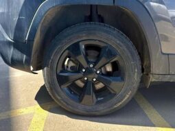 
										2016 Jeep Cherokee Sport Altitude full									