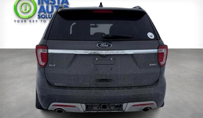 
								2017 Ford Explorer XLT AWD full									