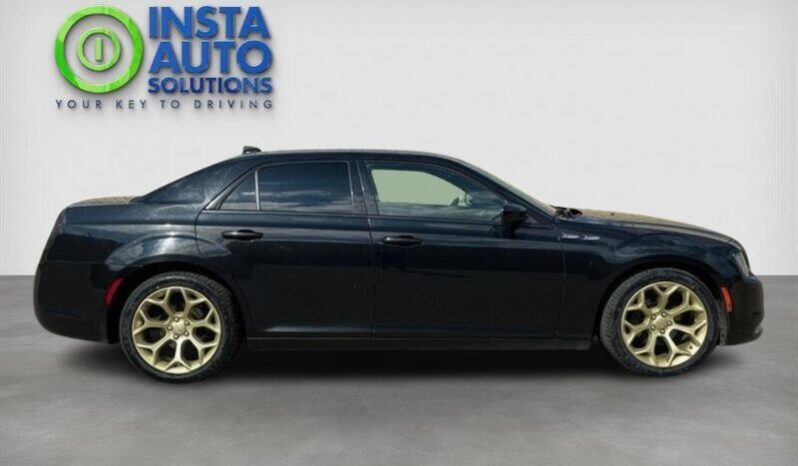
								2018 Chrysler 300 Series S full									