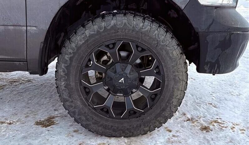
								2017 RAM 1500 ST full									