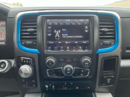 
										2018 RAM 1500 Sport full									