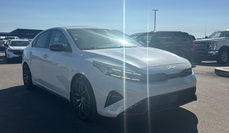 
								2023 Kia Forte GT full									