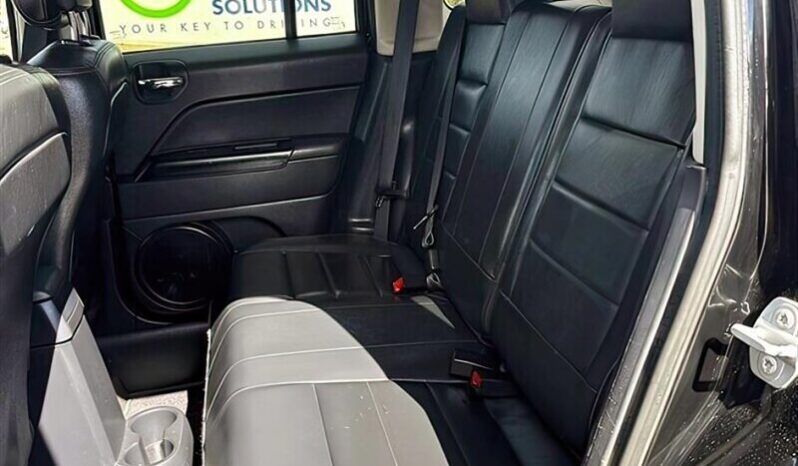 
								2016 Jeep Patriot High Altitude full									