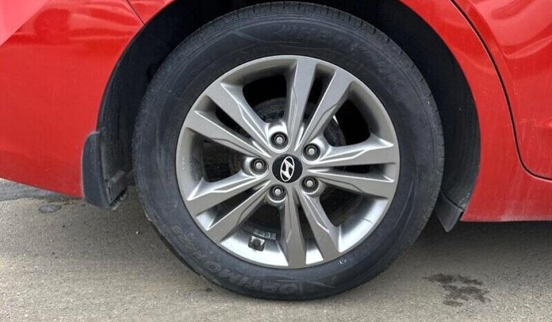 
								2017 Hyundai Elantra GL full									