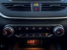 
										2022 Nissan Altima 2.5 SE full									