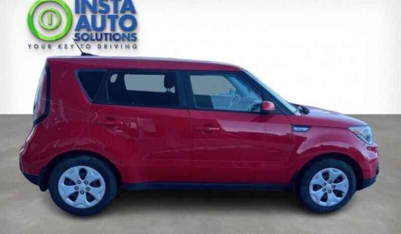 
								2019 Kia Soul LX full									